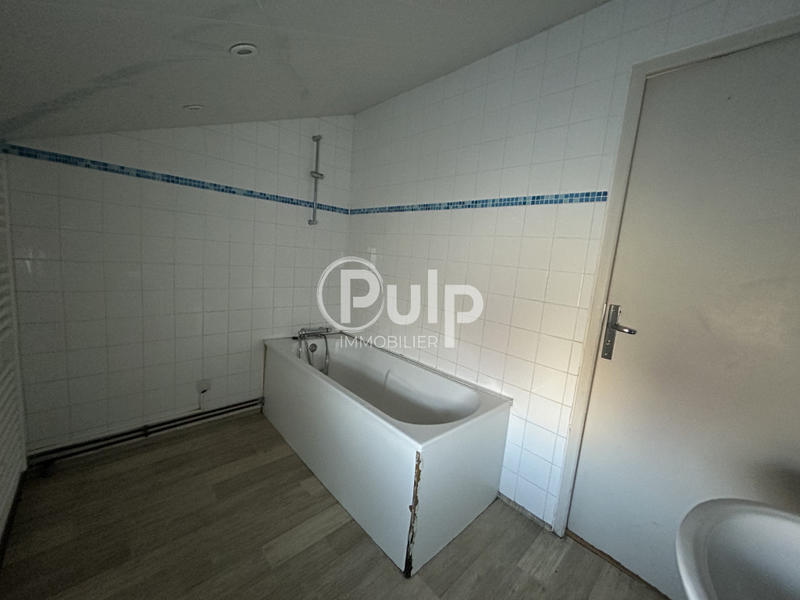 Immeuble - 199 m² - 12 pièces