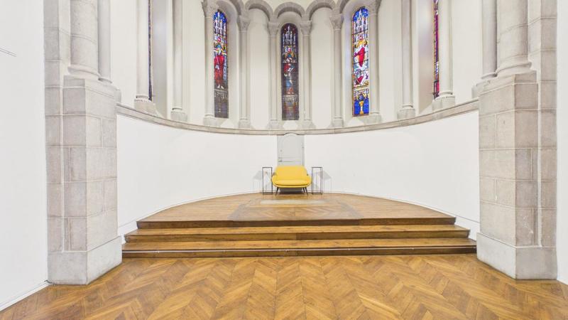 Maison - 600 m² - 6 pièces