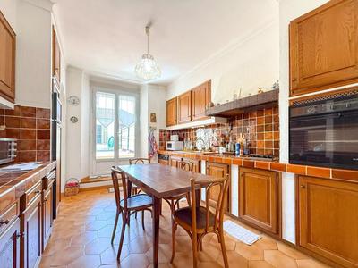 Appartement - 112 m² - 4 pièces