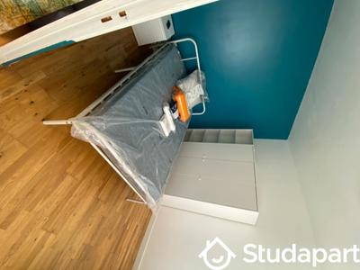 Chambre - 11 m² - 1 pièce