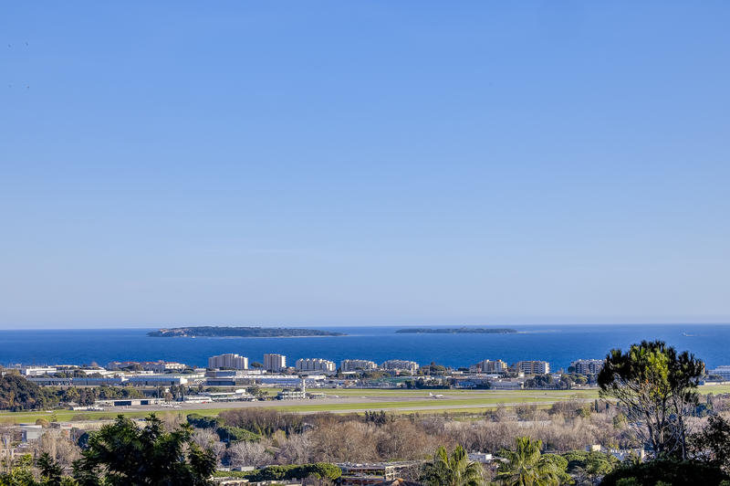 Villa - 160 m² - 5 pièces