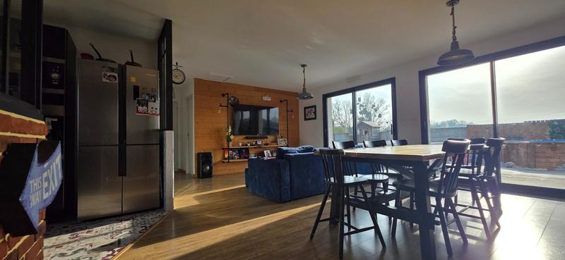 Maison - 105 m² - 5 pièces