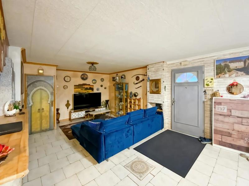 Maison - 140 m² - 5 pièces