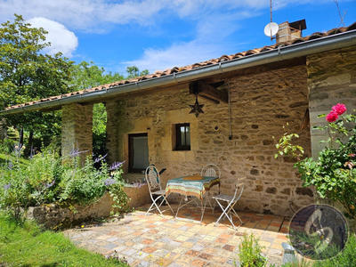 Maison - 245 m² - 7 pièces