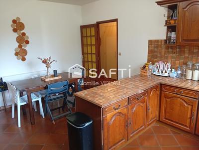 Maison - 196 m² - 5 pièces