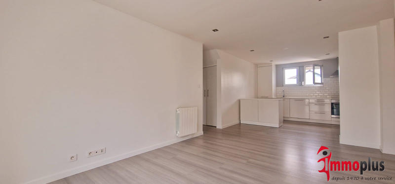 Appartement - 71 m² - 5 pièces