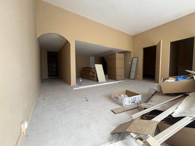 Local commercial - 110 m²