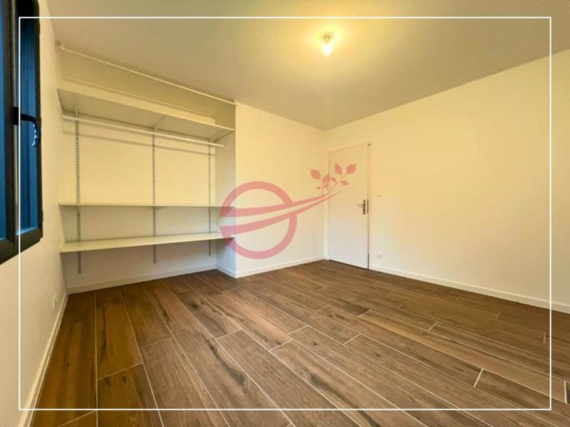 Maison - 98 m² - 5 pièces