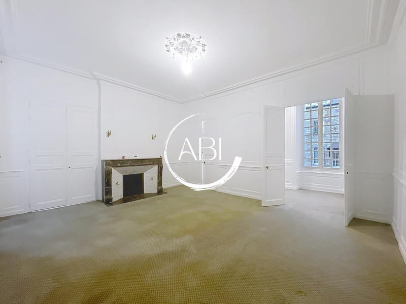 Manoir - 220 m² - 6 pièces