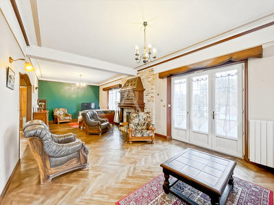 Maison - 188 m² - 7 pièces