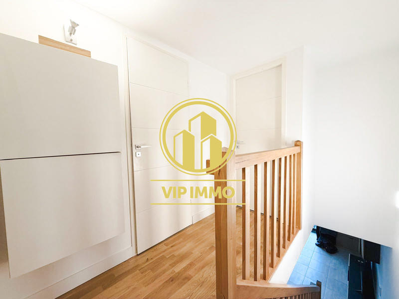 Duplex - 67 m² - 4 pièces