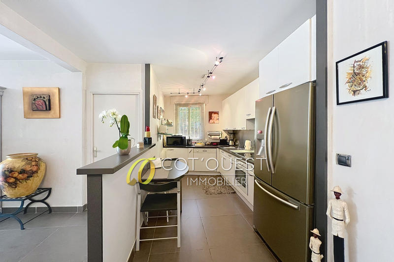 Appartement - 93 m² - 4 pièces