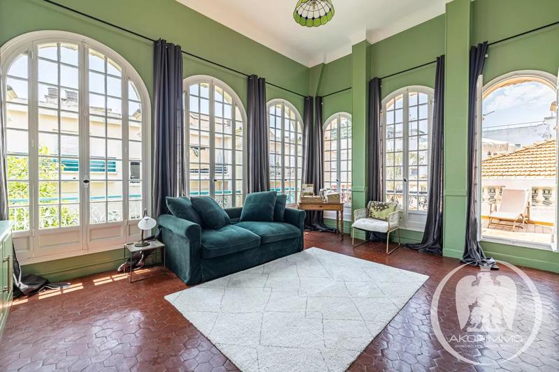 Appartement - 96 m² - 3 pièces