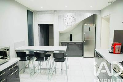 Maison - 146 m² - 6 pièces