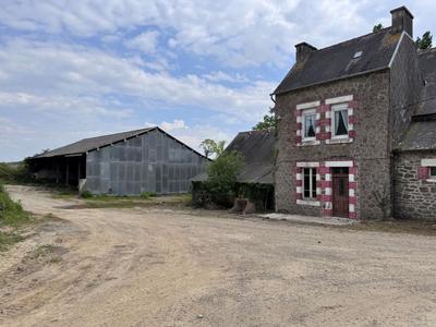 Maison - 237 m² - 8 pièces