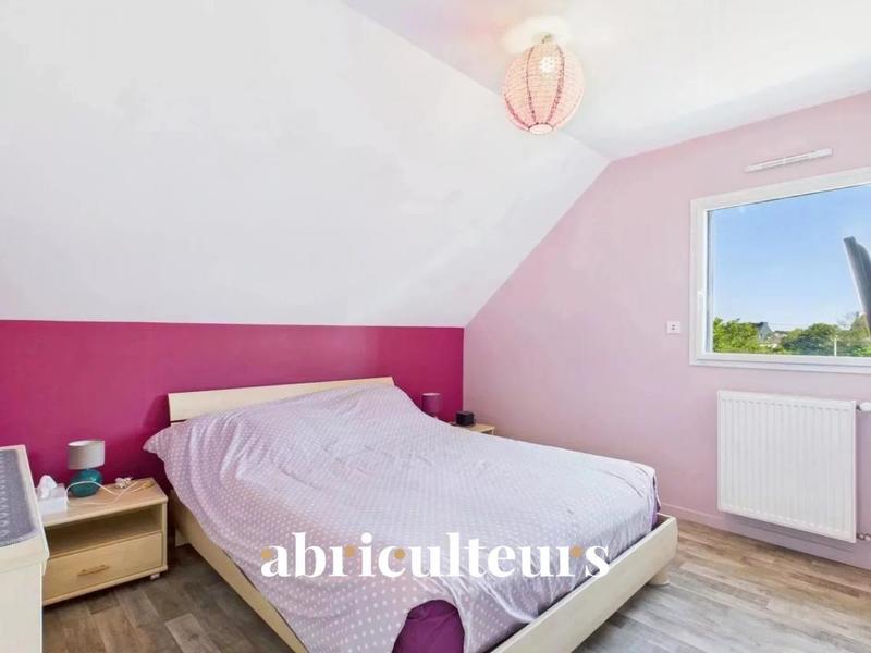 Maison - 186 m² - 9 pièces