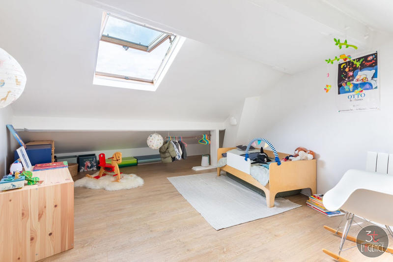 Appartement - 85 m² - 4 pièces