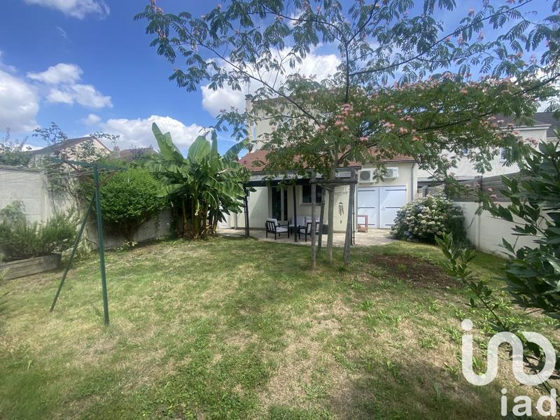 Maison - 122 m² - 6 pièces