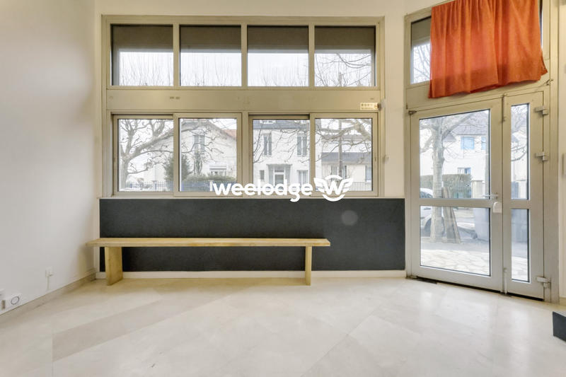 Bureau - 129 m² - 3 pièces