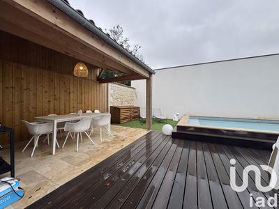 Maison - 183 m² - 5 pièces
