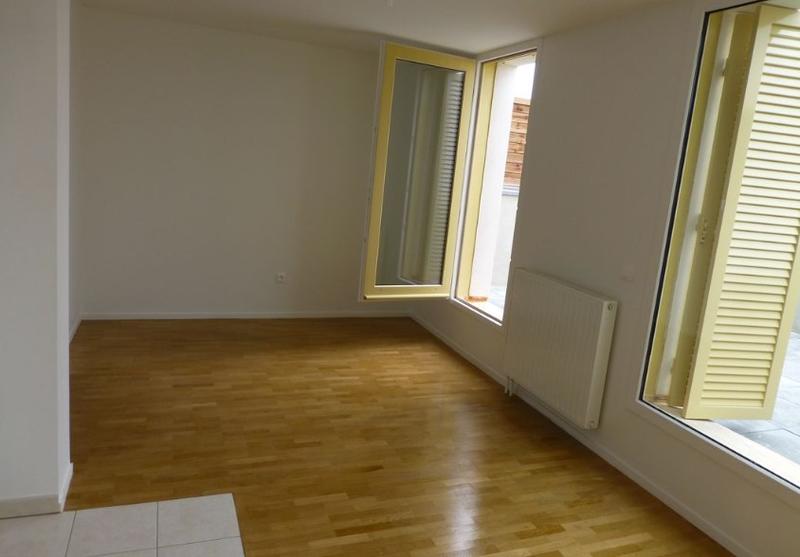Studio - 25 m² - 1 pièce