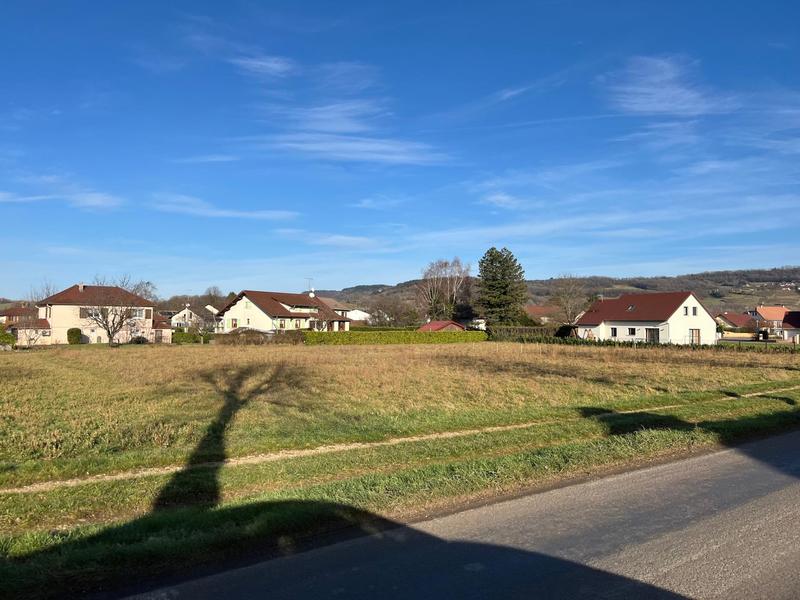 Terrain - 1 689 m²