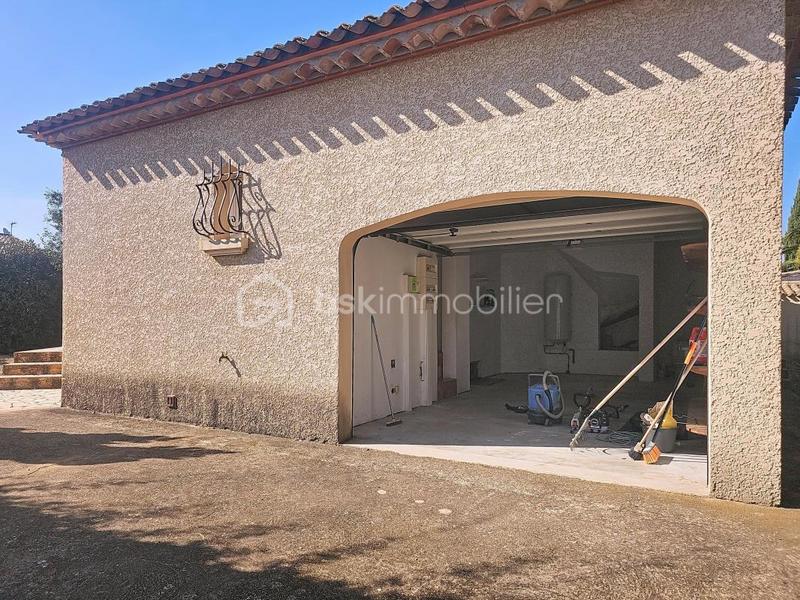 Maison traditionnelle - 126 m² - 5 pièces