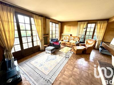 Maison - 130 m² - 8 pièces