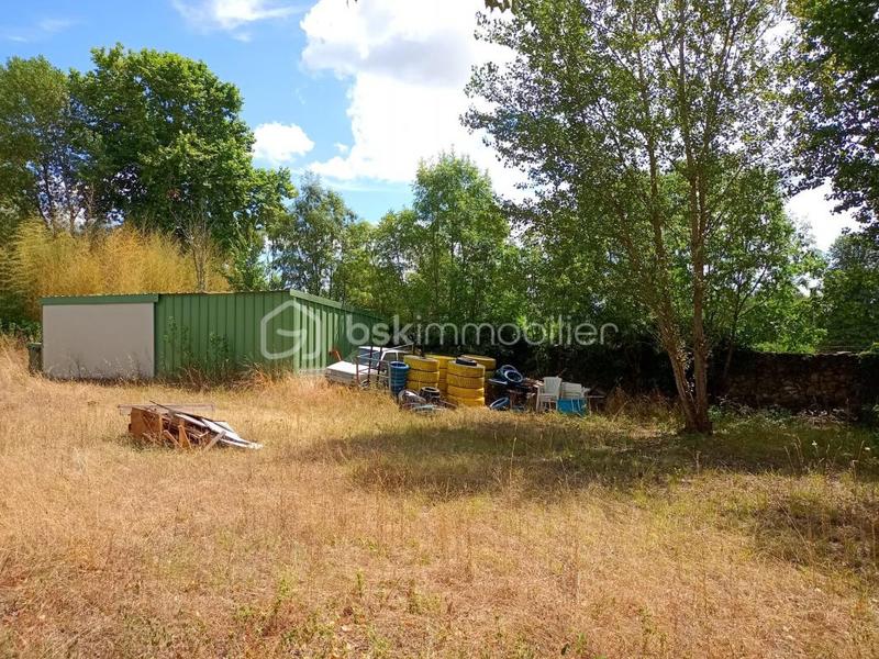 Entrepôt - 1 485 m² - 15 pièces