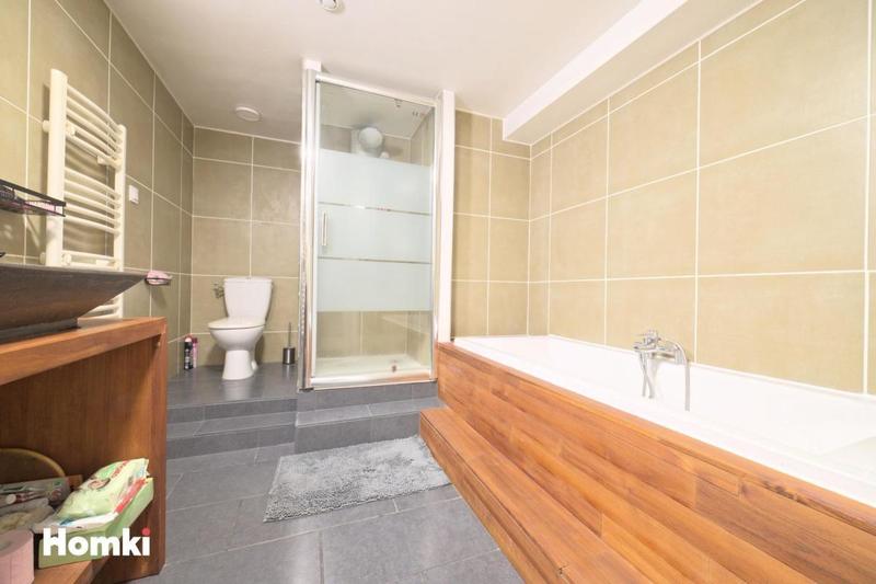 Appartement - 121 m² - 4 pièces