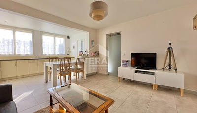 Maison - 81 m² - 4 pièces