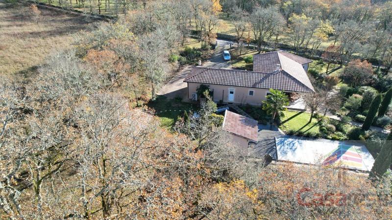 Maison - 163 m² - 5 pièces