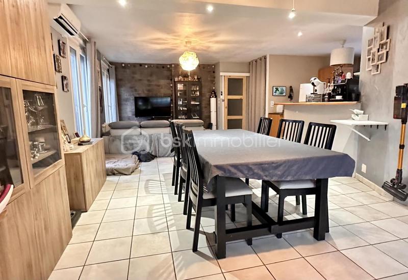 Maison traditionnelle - 110 m² - 5 pièces