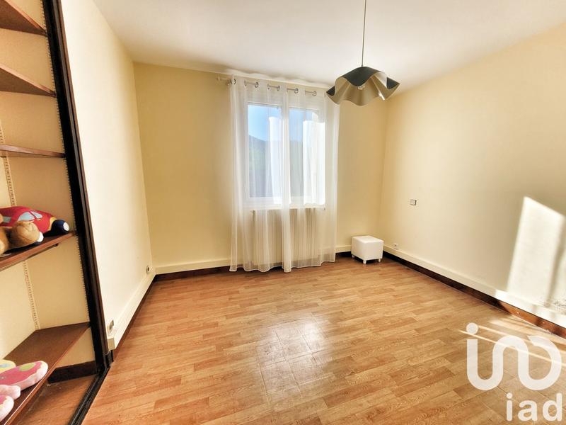 Maison - 189 m² - 10 pièces