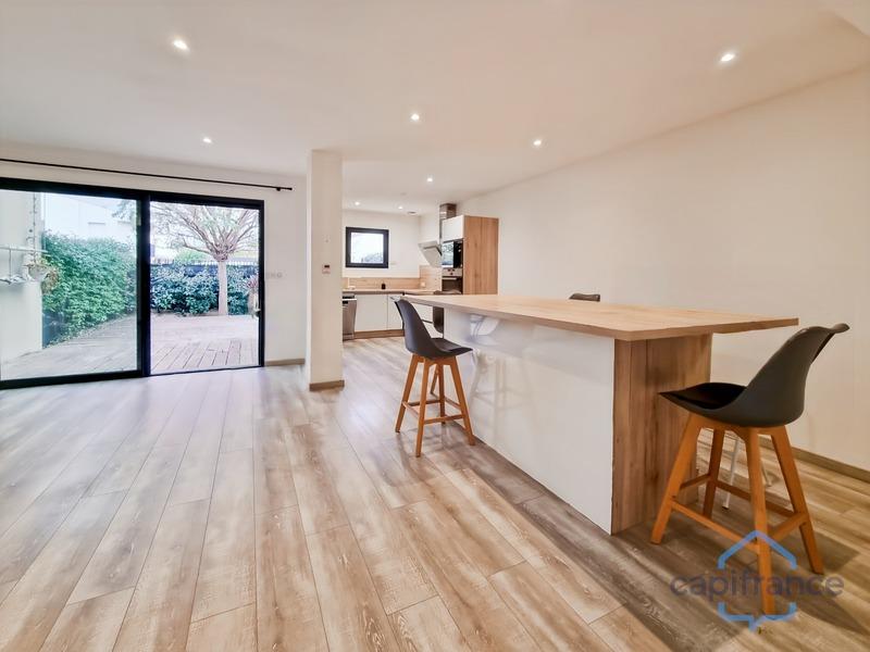 Maison - 81 m² - 4 pièces