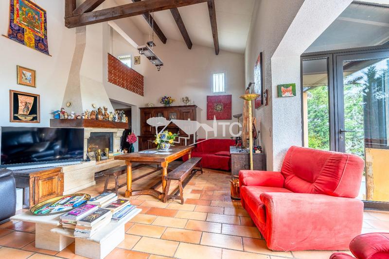 Maison - 154 m² - 7 pièces
