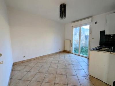 Maison - 75 m² - 3 pièces