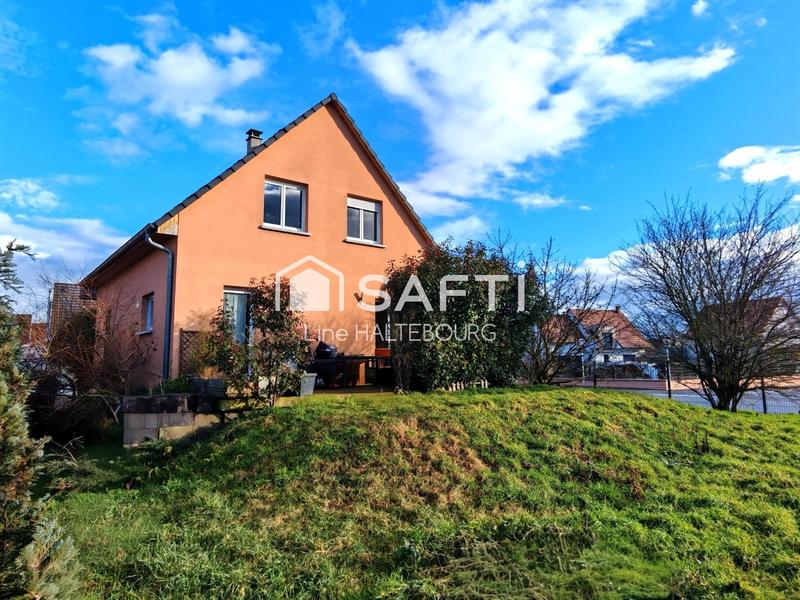 Maison - 97 m² - 5 pièces