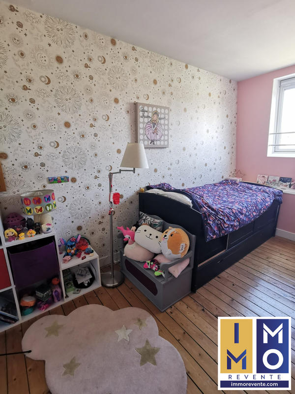 Maison - 170 m² - 7 pièces