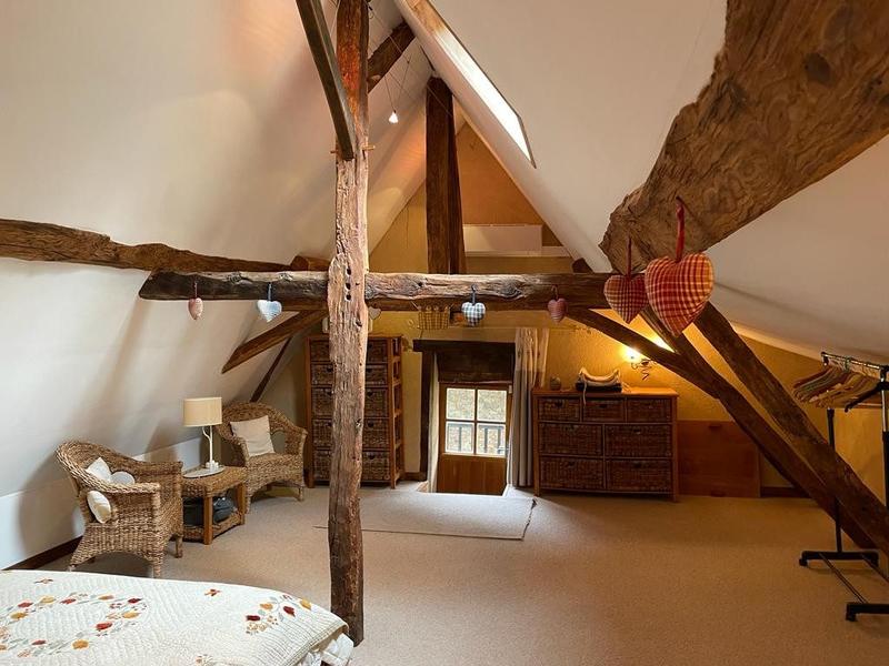 Maison traditionnelle - 217 m² - 7 pièces