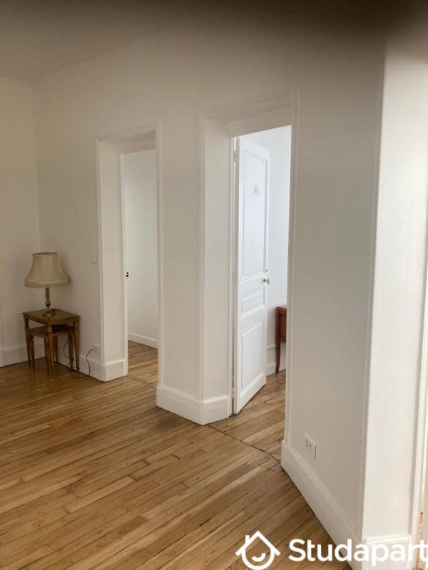 Chambre - 13 m² - 1 pièce