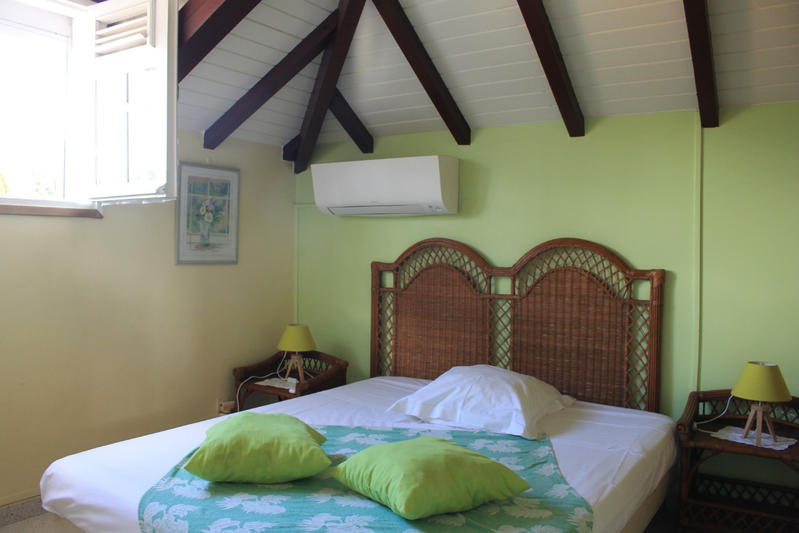 Maison - 256 m² - 7 pièces