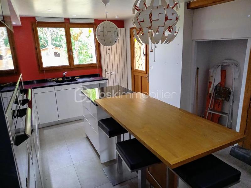 Maison de village - 274 m² - 8 pièces