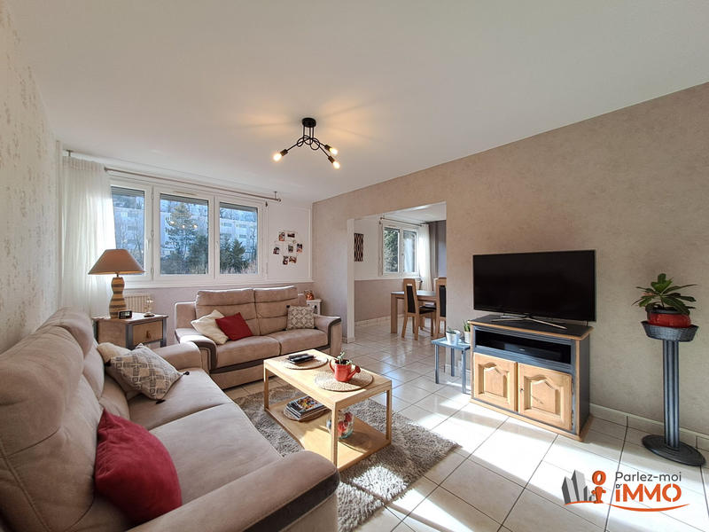 Appartement - 81 m² - 4 pièces