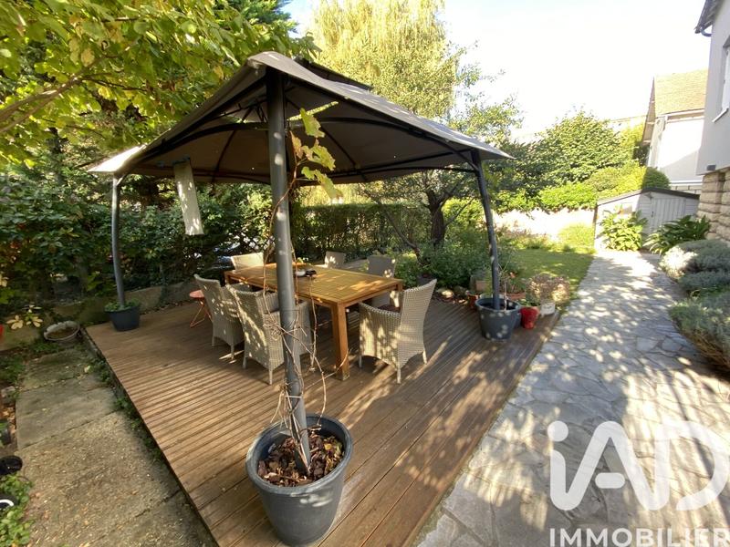 Maison - 141 m² - 6 pièces