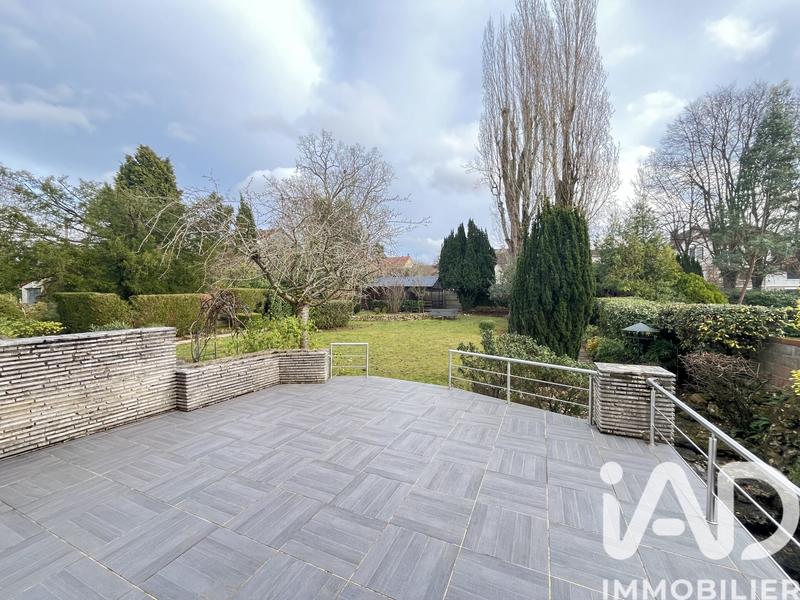 Maison - 149 m² - 6 pièces