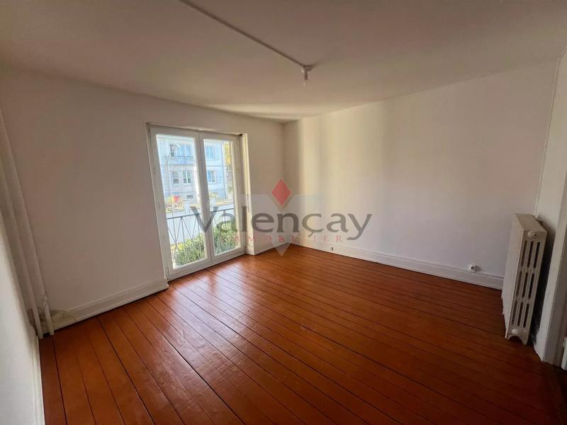 Appartement - 79 m² - 4 pièces