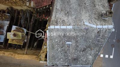 Maison - 150 m² - 1 pièce