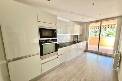 Appartement - 76 m² - 3 pièces