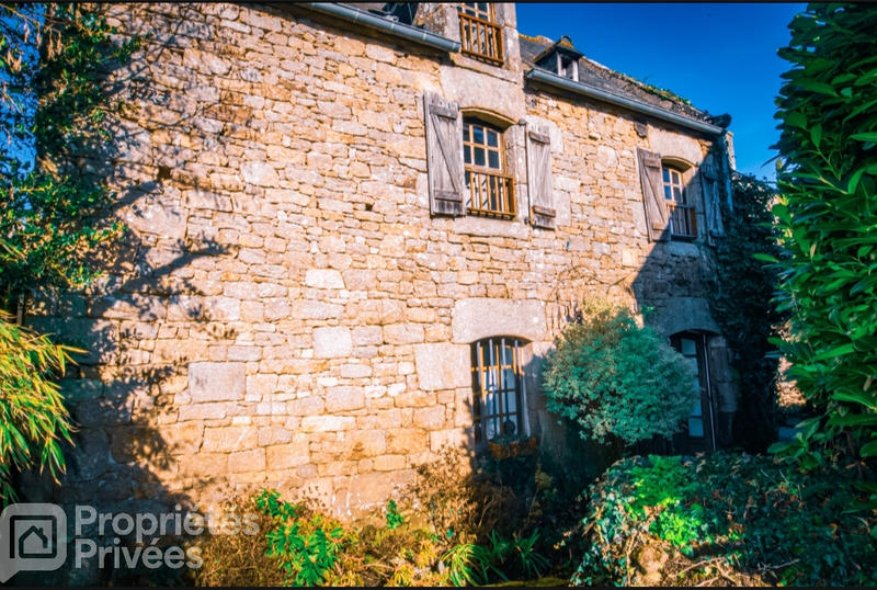 Maison - 100 m² - 6 pièces